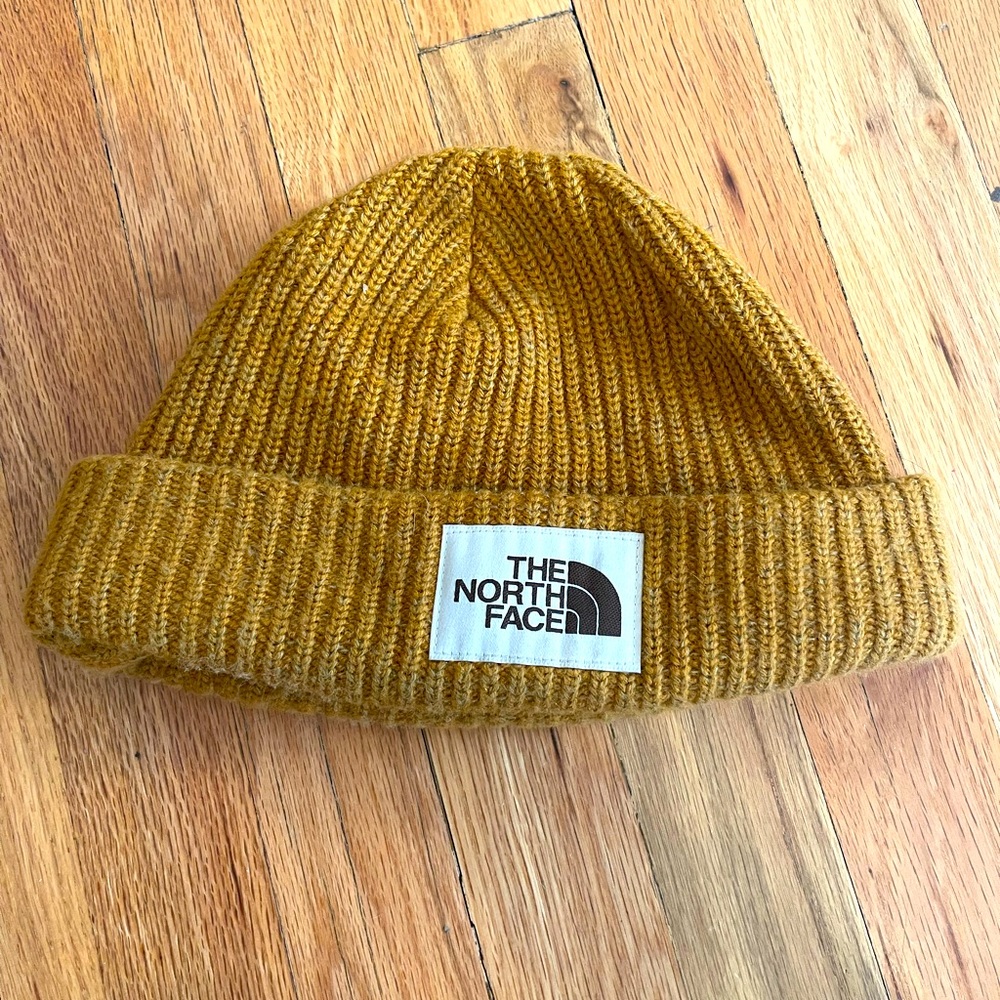 North face fisherman beanie